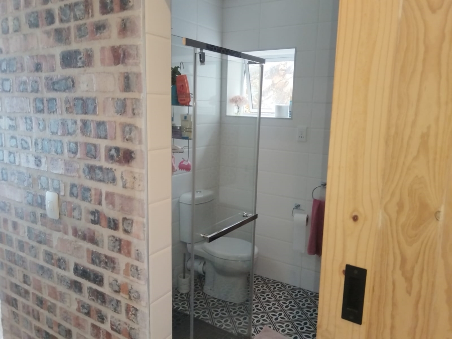 To Let 4 Bedroom Property for Rent in Glencairn Western Cape